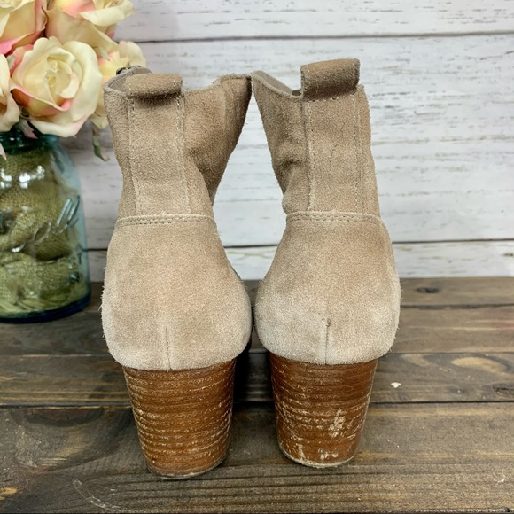 STEVE MADDEN Hipster Taupe Suede Ankle Boot - Picture 9 of 10